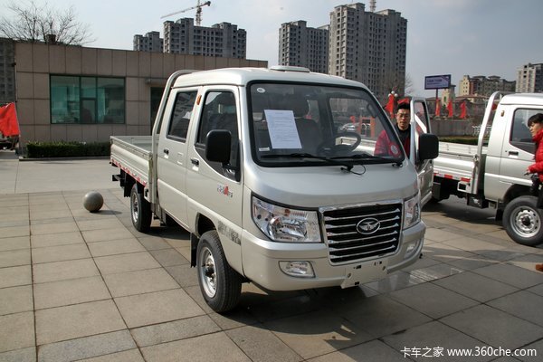 唐骏赛菱A6 1.1L 61马力 双排栏板式微卡(汽油/CNG)