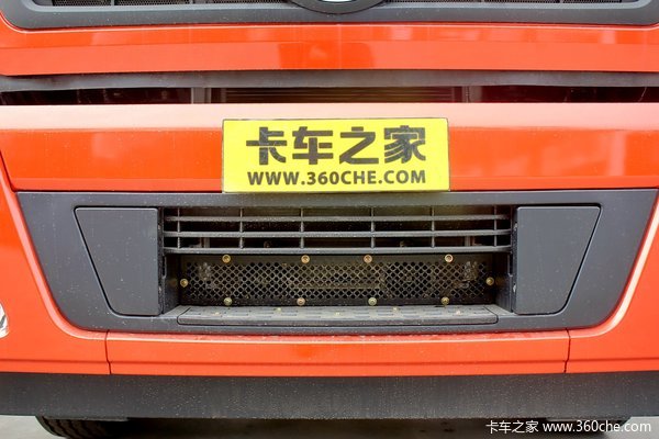 东风 天龙重卡 315马力 8X4 载货车(DFL1311A10)外观图（23/32）