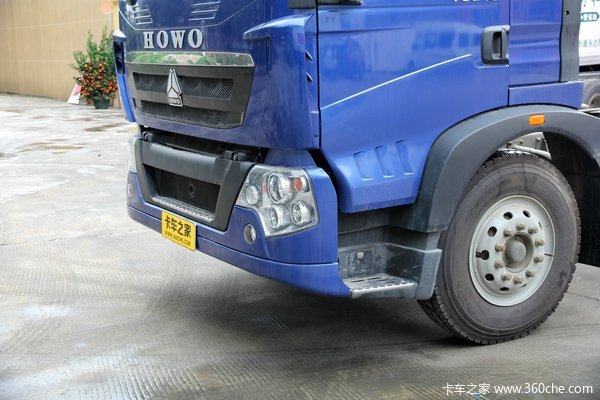 中国重汽 HOWO T5G重卡 180马力 4X2 排半厢式载货车底盘(ZZ1167H501GD1)外观图（42/65）