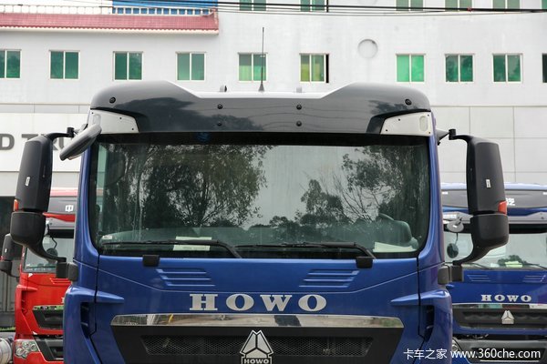 中国重汽 HOWO T5G重卡 180马力 4X2 排半厢式载货车底盘(ZZ1167H501GD1)外观图（25/65）