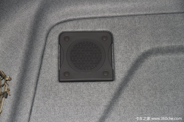 东风柳汽 霸龙重卡 220马力 6X2 载货车底盘(LZ5200XXYM3CA)驾驶室图（39/39）