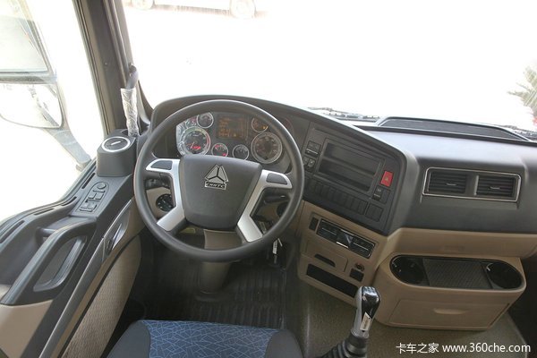 中国重汽 HOWO T5G重卡 240马力 6X2 厢式载货车底盘(ZZ1257K56CGD1)驾驶室图（66/91）