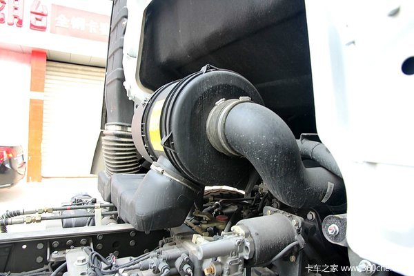 中国重汽 HOWO T5G重卡 240马力 6X2 厢式载货车底盘(ZZ1257K56CGD1)底盘图（102/107）