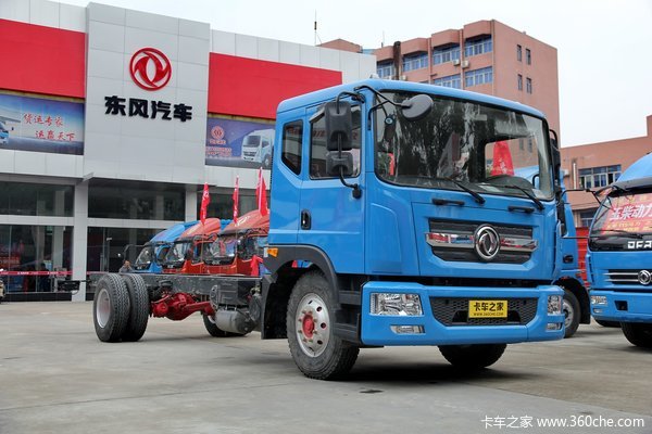 东风多利卡D9 160马力 4X2 7.68米厢式载货车底盘(康明斯)(DFA5161XXYL10D8AC)