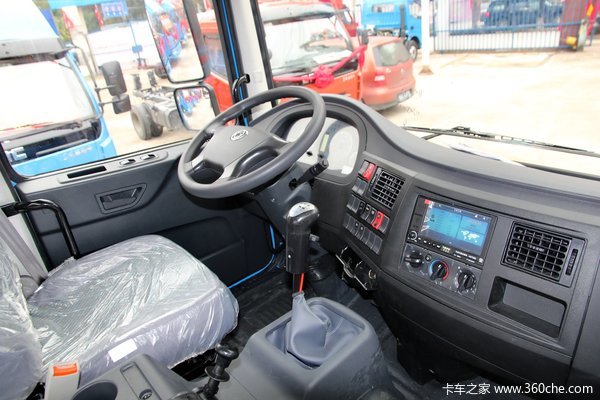 东风多利卡D9 160马力 4X2 7.68米厢式载货车底盘(康明斯)(DFA5161XXYL10D8AC)驾驶室图（78/82）
