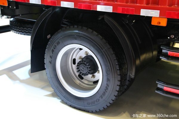 中国重汽HOWO轻卡 160马力 4X2 5.75米排半厢式(ZZ5127XXYG451CD1)底盘图（14/19）