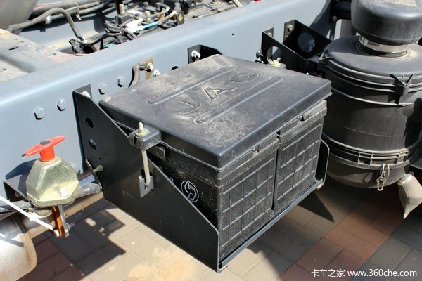 江淮 格尔发K3系列中卡 150马力 4X2 载货车底盘（HFC1161PZ5K1E1AF）底盘图（28/36）
