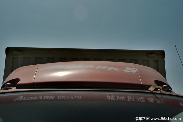 福田 欧马可5系 168马力 4X2 厢式载货车(BJ5139XXY-F2)外观图（4/38）