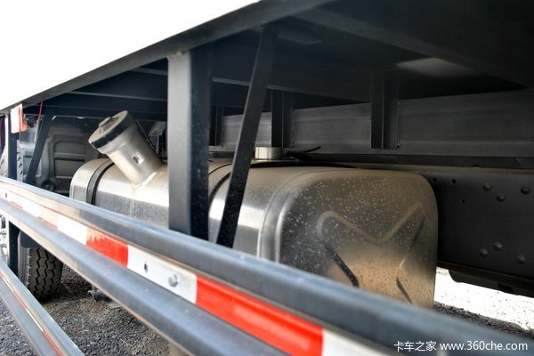 福田 欧马可5系 168马力 4X2 厢式载货车(BJ5139XXY-F2)底盘图（39/71）