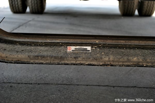 福田 欧马可3系 154马力 4X2 仓栅式载货车(BJ5099XXY-F1)底盘图（2/58）