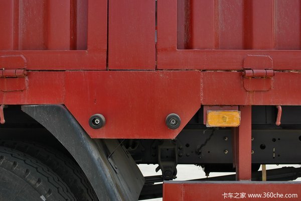 福田 欧马可3系 154马力 4X2 仓栅式载货车(BJ5099XXY-F1)上装图（13/19）