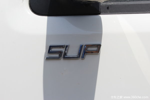 福田 萨普Z6 征服者 2.4L汽油 136马力 两驱 双排皮卡(舒适版)外观图（19/36）
