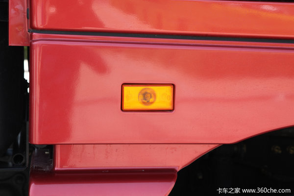 福田 欧曼GTL超能版 山区型 350马力 8X4 仓栅式载货车(BJ1319VPPKJ-XC)外观图（58/67）