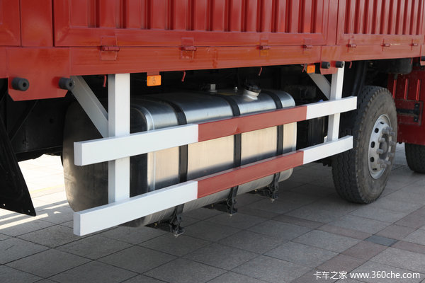 福田 欧曼GTL超能版 山区型 350马力 8X4 仓栅式载货车(BJ1319VPPKJ-XC)底盘图（42/79）