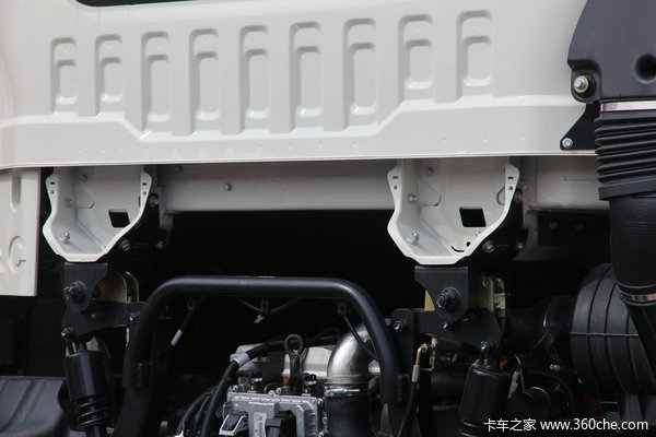 江淮 格尔发K6系列中卡 165马力 4X2 排半载货车(迈斯福动力)(HFC1161PZ5K1E1AF)外观图（62/85）