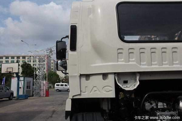 江淮 格尔发K6系列中卡 165马力 4X2 排半载货车(迈斯福动力)(HFC1161PZ5K1E1AF)外观图（55/85）