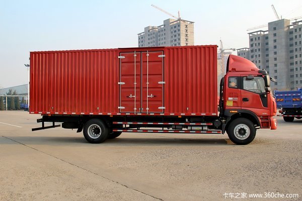 福田 瑞沃中卡 168马力 4X2 6.7米厢式载货车(BJ5165XXY-4)外观图（1/3）