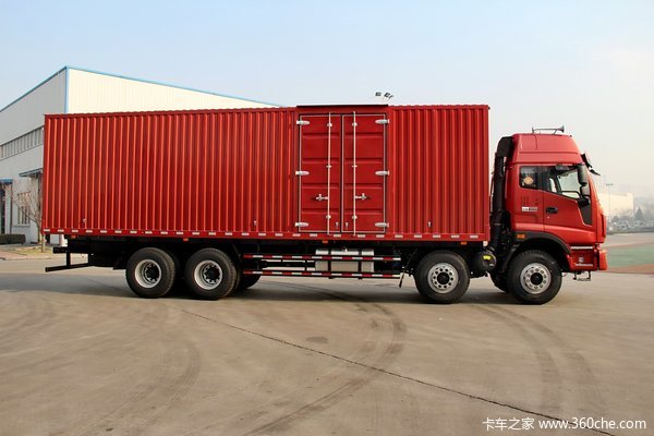 福田 瑞沃重卡 300马力 8X4 9.5米厢式载货车外观图（7/7）