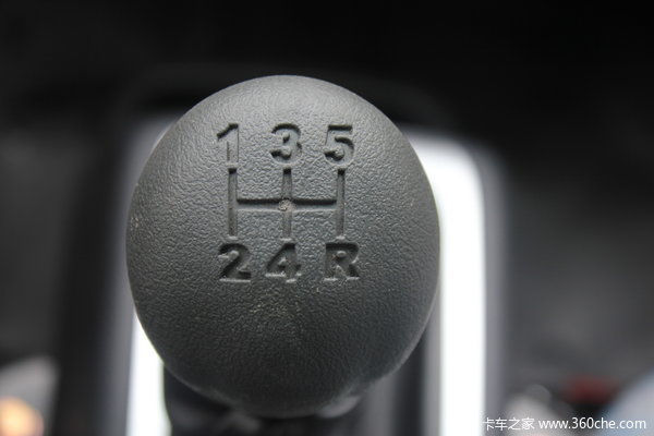 南骏瑞逸 1.3L 82马力 汽油 单排栏板式微卡驾驶室图（28/46）