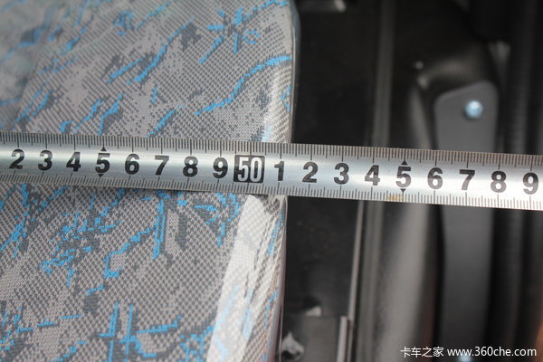 南骏瑞逸 1.3L 82马力 汽油 单排栏板式微卡驾驶室图（9/46）