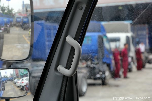 江淮 骏铃H530 154马力 4X2 6.8米排半载货车底盘驾驶室图（41/57）