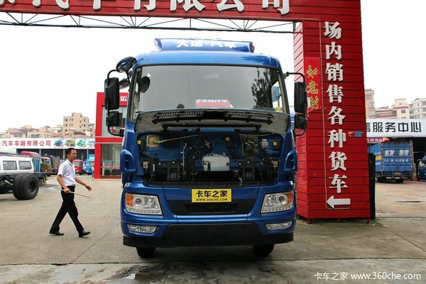 大运 N6中卡 165马力 4X2 6.8米载货车底盘外观图（2/55）