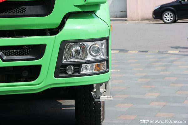 陕汽 德龙新M3000 336马力 8x4 新型环保渣土车(SX3316HR326)外观图（24/48）