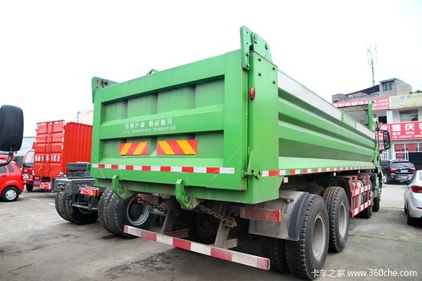 陕汽 德龙新M3000 336马力 8X4 自卸车(SX3316HR406)外观图（5/23）