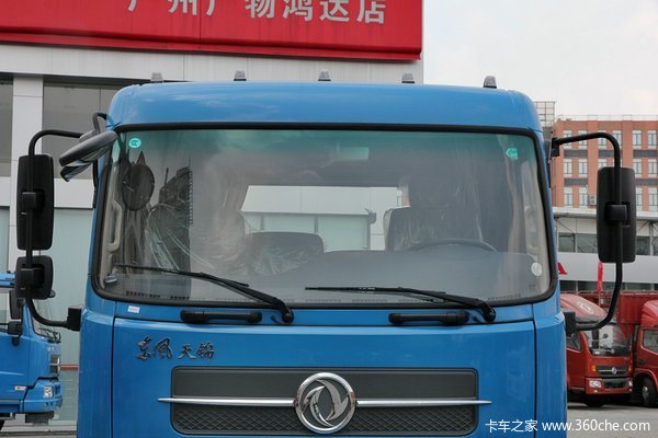 东风 天锦中卡 180马力 4X2 6.75米载货车底盘(DFL1120B13)外观图（12/43）