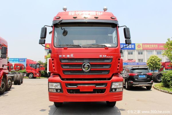 陕汽 德龙新M3000 245马力 6x2 9.6米厢式载货车(SX5206XXYGK549)外观图（2/46）