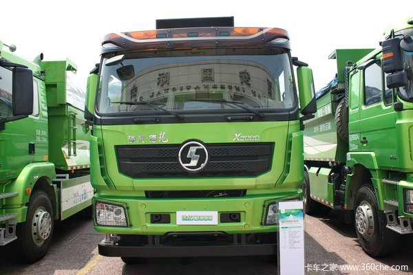 陕汽 德龙X3000重卡 336马力 6X4 新型渣土车(SX32565R384)外观图（2/12）