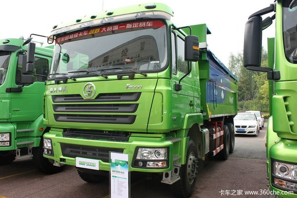 陕汽 德龙F3000重卡 336马力 6X4 新型渣土车(SX3256DR3841)外观图（2/20）