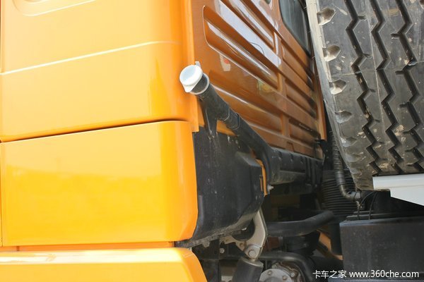 陕汽 德龙F3000重卡 336马力 8X4 栏板载货车(轻量化版)(SX1315NT456)外观图（22/22）
