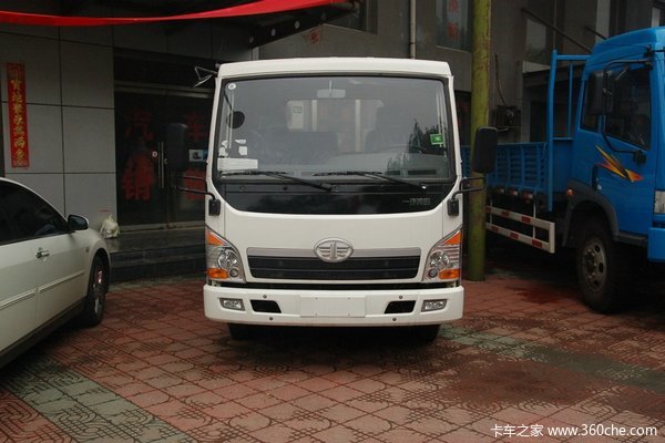 青岛解放 赛虎III 110马力 4X2 5.17米单排栏板载货车(CA1051P40K2L1EA81)