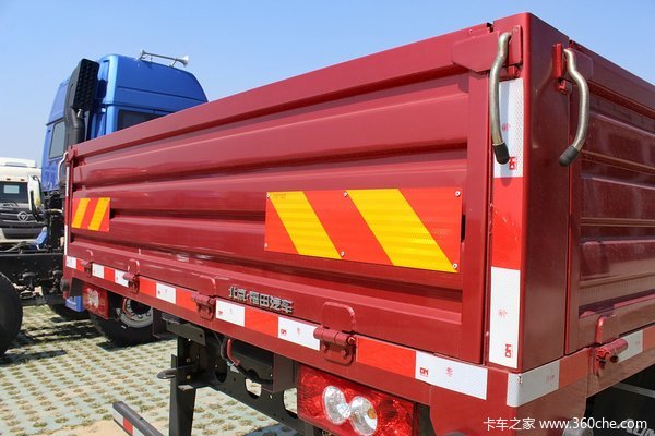 福田 欧马可5系 168马力 4X2 6.2米排半栏板式载货车(BJ1139VJPEK-A1)上装图（3/8）