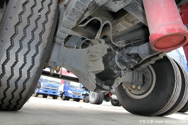 中国重汽 豪曼 115马力 4X2 3.85米自卸车底盘图（24/58）