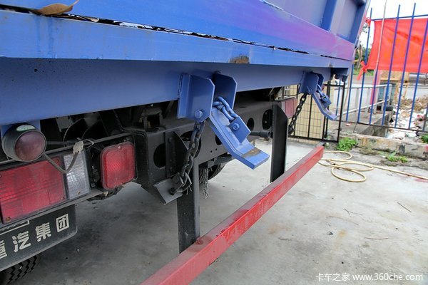 中国重汽 豪曼 115马力 4X2 3.85米自卸车上装图（13/24）