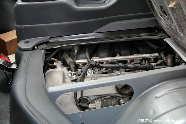 长安 神骐 1.3L 99马力 汽油 单排仓栅式微卡驾驶室图（34/38）