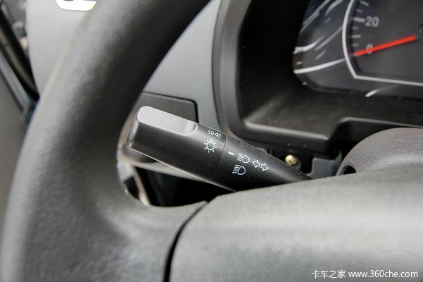 长安 神骐 1.3L 99马力 汽油 单排仓栅式微卡驾驶室图（25/38）