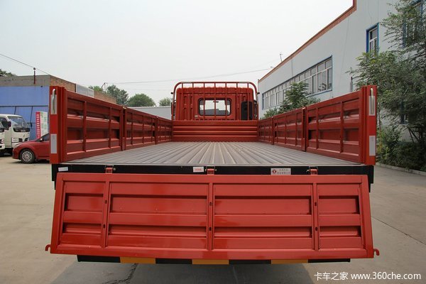 东风多利卡D9 160马力 4X2 6.8米栏板载货车(DFA1161L10D7)上装图（6/7）
