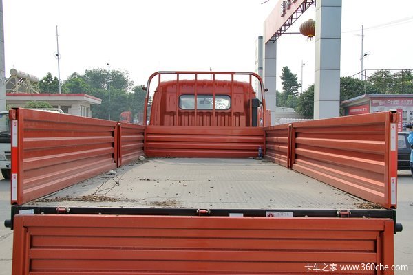 东风 多利卡L 150马力 4X2 5.18米排半栏板载货车(DFA1090L13D4)上装图（6/6）