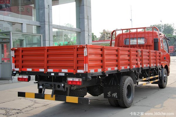 东风 多利卡L 150马力 4X2 5.18米排半栏板载货车(DFA1090L13D4)上装图（4/6）