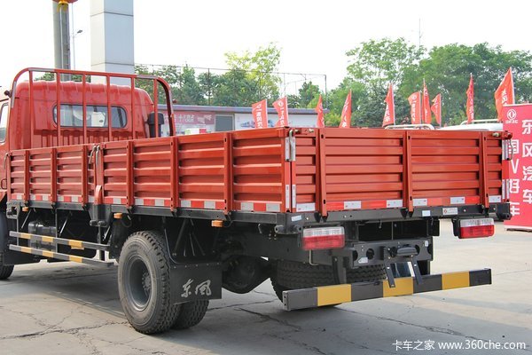 东风 多利卡L 150马力 4X2 5.18米排半栏板载货车(DFA1090L13D4)上装图（2/6）