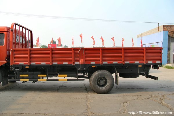 东风 多利卡L 150马力 4X2 5.18米排半栏板载货车(DFA1090L13D4)上装图