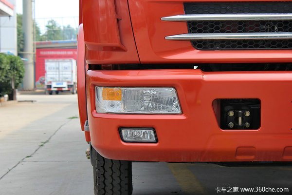 东风 多利卡L 124马力 4X2 5.14米单排栏板载货车(DFA1080S12D3)外观图（18/34）