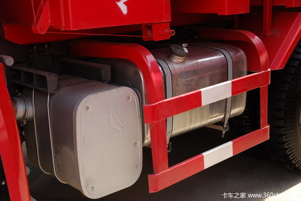 中国重汽 HOWO重卡 266马力 6X4 自卸车(ZZ3257M2949B)底盘图（5/6）