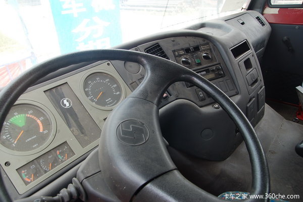 陕汽 奥龙重卡 300马力 6X4 自卸车(SX3255BM354)驾驶室图（7/16）