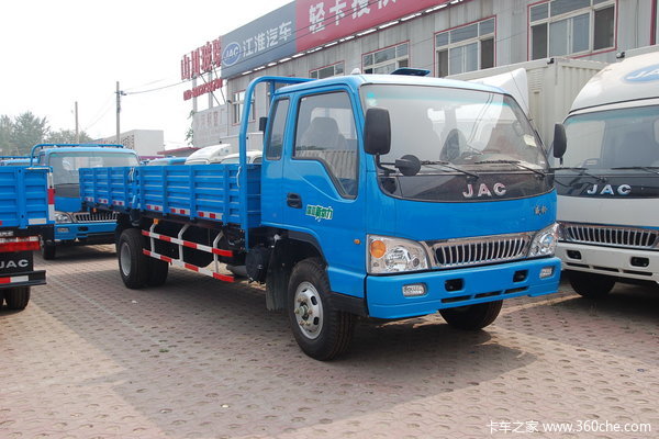 江淮 威铃 120马力 5.2米排半栏板载货车(HFC1081KR1T)