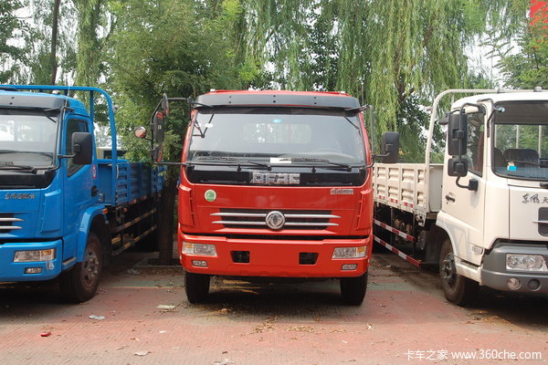 东风 康霸中卡 140马力 4X2 栏板载货车(EQ1090G)