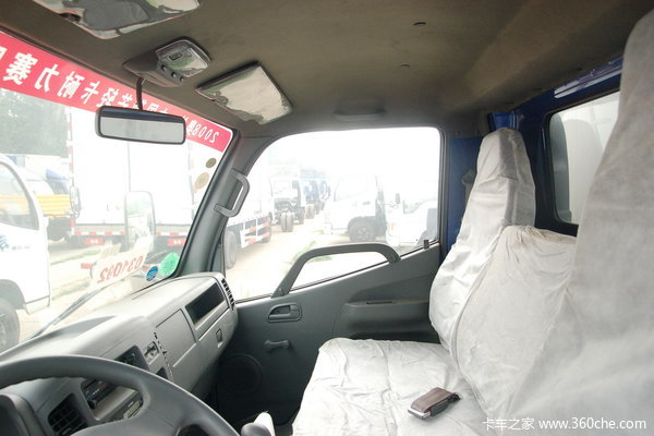 福田 奥铃捷运 120马力 5.15米单排厢式载货车(BJ5061VBBEA)驾驶室图（12/31）